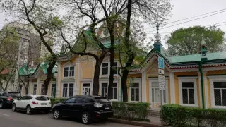 "Хотят снести". Алматинцы обеспокоились судьбой знаменитого магазина тканей