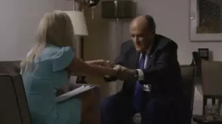 Экс-адвоката Трампа объявили худшим актером года за появление в "Борате-2"