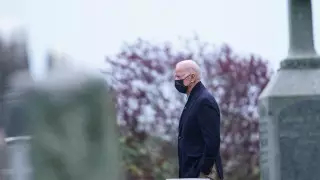 Рейтинг Байдена стал одним из самых низких в истории