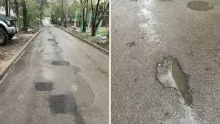 "Хотят сэкономить": алматинцы пожаловались на разрушенный асфальт во дворах