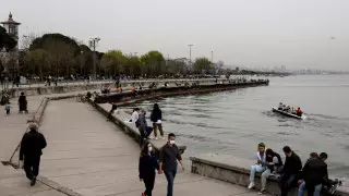 На вокзале в Стамбуле обнаружили бомбу