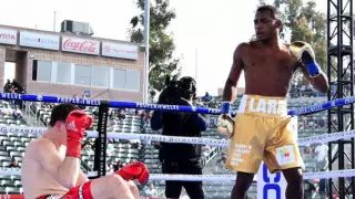 Нокаут за 77 секунд. Эрисланди Лара стал новым чемпионом мира в весе Головкина