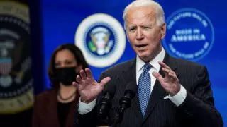 Байден в четыре раза увеличил квоту на беженцев в США