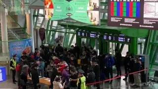 Столпотворение произошло в аэропорту Нур-Султана из-за Ashyq