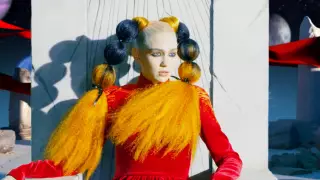 Девушка Илона Маска попала в больницу с панической атакой