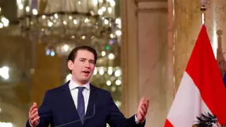 Канцлера Австрии заподозрили в лжесвидетельстве