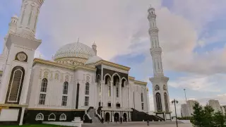 Зарубежные лидеры поздравили казахстанцев с праздником Ораза айт