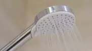 Врач назвала лучшее для здоровья время принятия душа