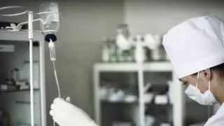 Массовое отравление нефтяников: санврачи ЗКО раскрыли подробности