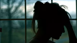 В Атырау женщина выпрыгнула с девятого этажа