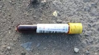 Карагандинцев напугала найденная на улице пробирка с кровью и надписью СOVID