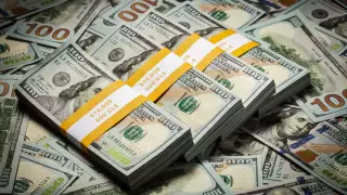 Установлен официальный курс доллара на 21 мая