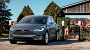 Владельцам Tesla выплатят по 16 тысяч долларов компенсации