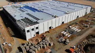 Активисты подожгли стройплощадку завода Tesla в Берлине