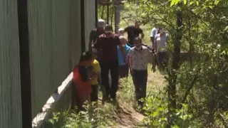 Перекрывший улицу сосед заблокировал десятки домов в Алматинской области