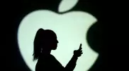 Студентка из США получила миллионы долларов за утечку интимных фото от Apple