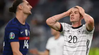 Германия забила автогол и проиграла Франции в матче Евро-2020 с незасчитанными мячами