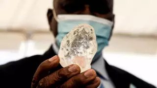 Один из крупнейших алмазов мира нашли в Ботсване
