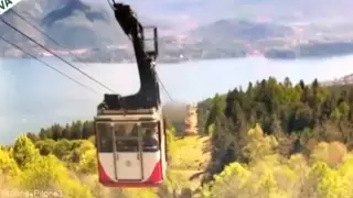 В Сети появилось видео смертельного крушения кабины канатной дороги в Италии