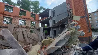 Рабочие пострадали при обрушении строящегося здания в Павлодаре