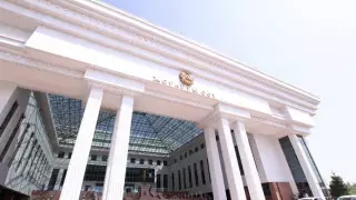 Судей Верховного суда избрали в Сенате