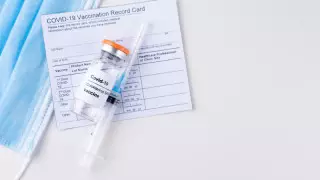 "Басшы қызметінен кетуі мүмкін". Мырзағали вакциналау паспортын сатқандар туралы