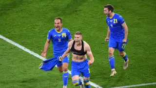 Украина в 1/4 Евро-2020: слова Зеленского и танцы в раздевалке