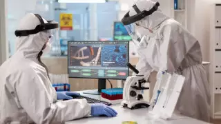 "Екі есе тез жұғады". "Үнді" штамы туралы маңызды мәлімдемелер