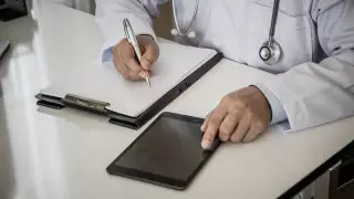 Какое наказание грозит за подделку паспорта вакцинации в Казахстане