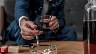 Какие привычки казахстанцев способствуют образованию рака