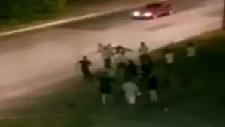 Парней жестоко избили из-за голого торса в Рудном