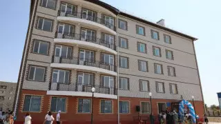 В Атырау ввели в эксплуатацию новый ЖК и несколько соцобъектов