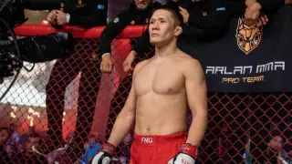 Где и когда смотреть третий бой Жалгаса Жумагулова в UFC