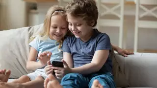 Из-за пандемии замедлилось умственное развитие детей - ученые