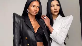 "Гордимся, что мы первые казашки в Vogue". Модели попали на обложку мирового глянца