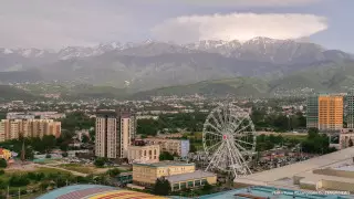 В Алматы пересмотрят 350 тысяч медотводов от вакцинации