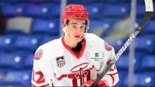 Казахстанский хоккеист стал игроком клуба НХЛ
