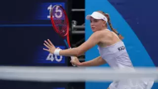 Елена Рыбакина вышла в третий круг турнира на Олимпиаде-2020