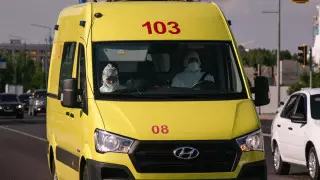 Сотрудники скорой помощи Нур-Султана рассказали о пациентах с коронавирусом
