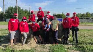 Многодетные семьи в Костанайской области получили в помощь тонны сена