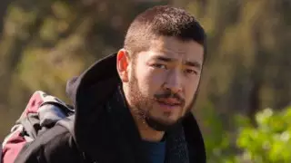 Актер Аскар Ильясов извинился за слова о покупке паспорта вакцинации