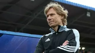 Валерий Карпин ушел из "Ростова". Клуб может возглавить экс-тренер сборной Казахстана