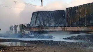 Желтый фосфор горел в Арыси: открыта горячая линия