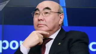 Экс-президент Акаев попросил прощения у народа Кыргызстана за допущенные ошибки