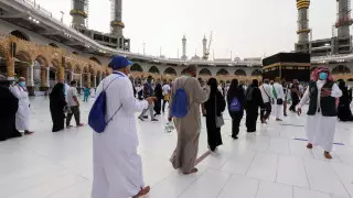 Саудовская Аравия вновь открывает границы для вакцинированных паломников