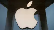 Пользователи iPhone требуют от Apple отказаться от просмотра фотографий
