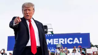 Трамп выпустил новую кепку со слоганом своей предвыборной кампании