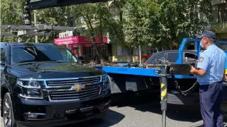 Алматинца с помощью "Сергека" заставили заплатить налог за дорогой внедорожник