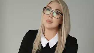 Казашка в России создала курс по ораторскому искусству