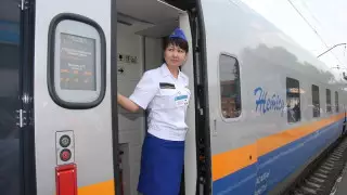 Пассажирские поезда задерживаются из-за ЧП в Жамбылской области